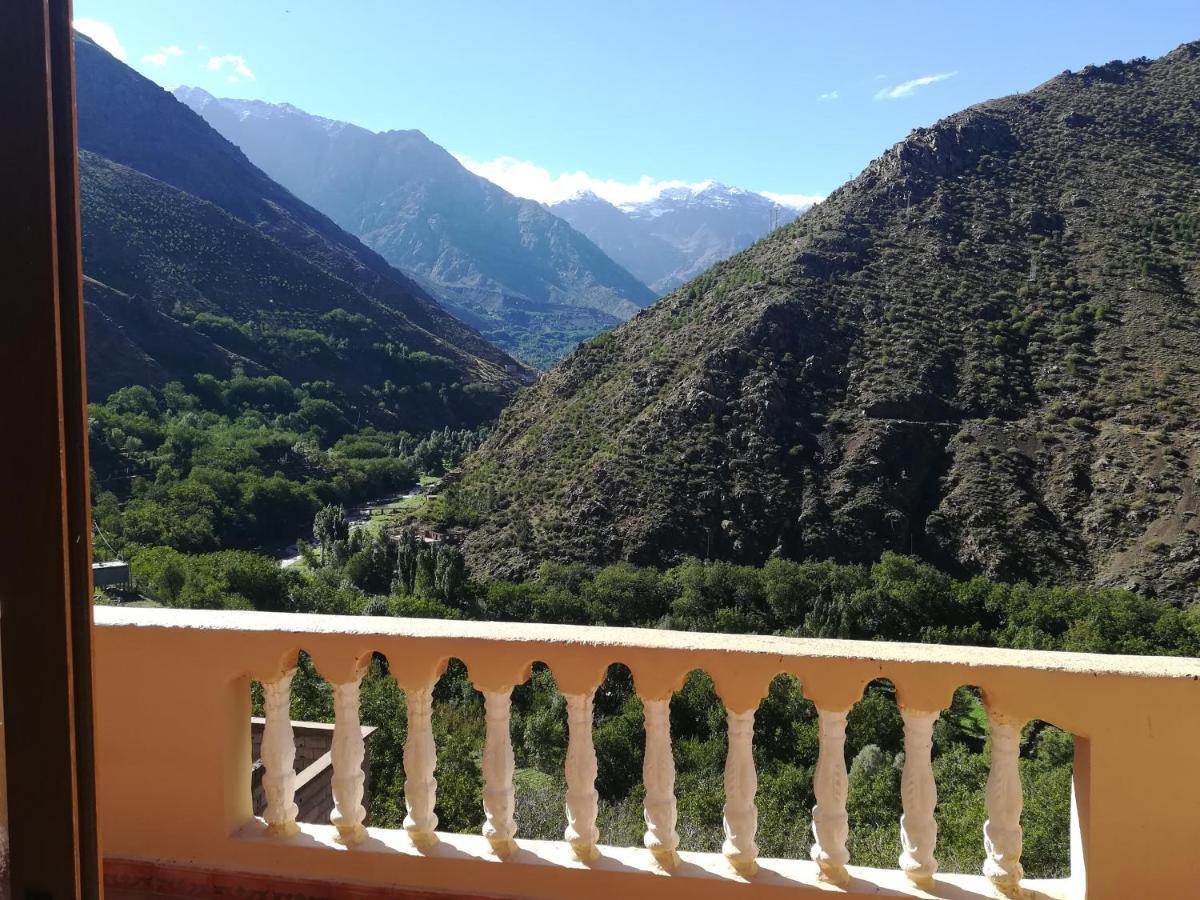 Berber Family Imlil (Atlas Mountains)